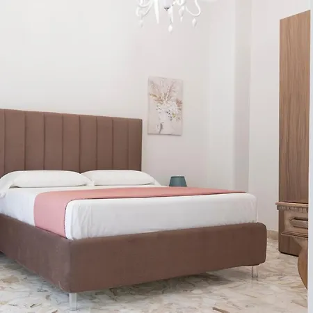 Prestigious 4 Bedrooms With Netflix And Metro Nearby Apartment Catania